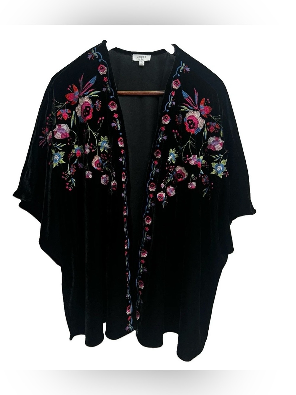 Umgee Black Velvet Kimono Wrap Jacket M/L Floral Embroidered Boho Whimsigoth Top